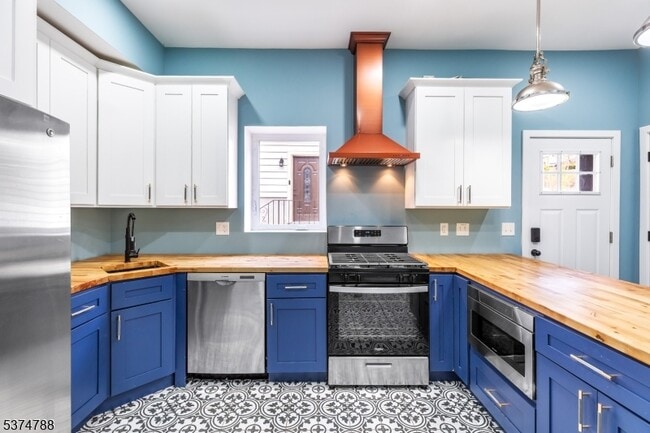 Building Photo - 311 Jefferson Ave