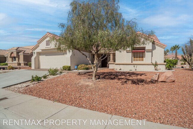 Foto del edificio - 2 br, 2 bath House - 2825 CASTLE BAR DR