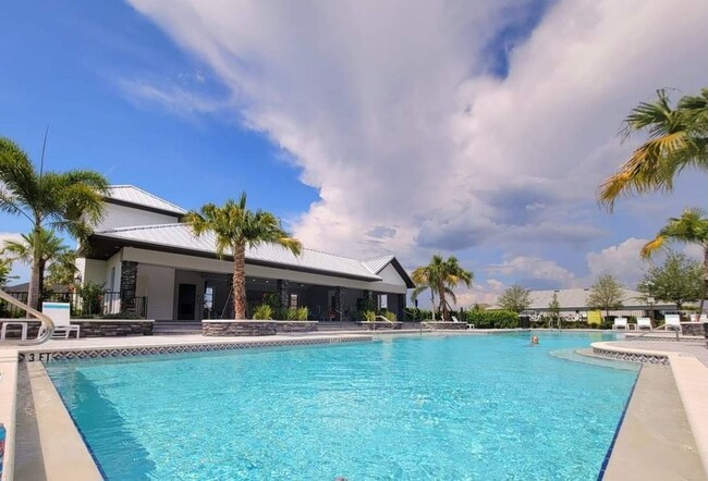 Foto del edificio - 8603 Canyon Creek Trail