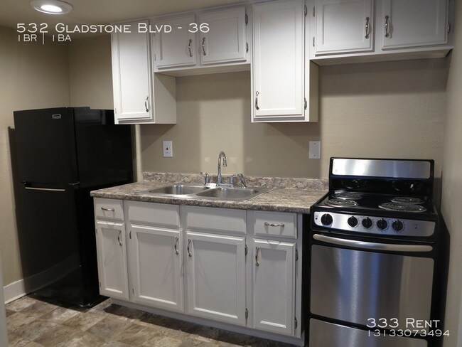 Building Photo - 532 Gladstone Blvd