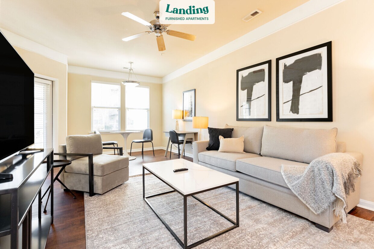 Foto principal - 900 Channing Way