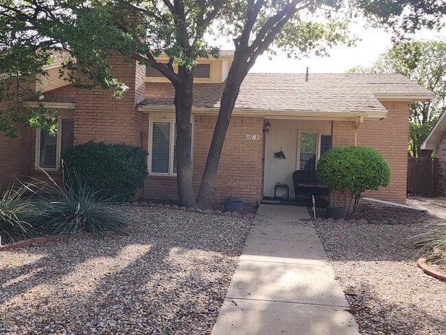 107D N. Troy Avenue - 107 N. Troy