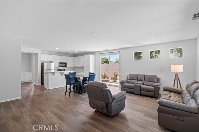 Building Photo - 10895 Sinclare Cir