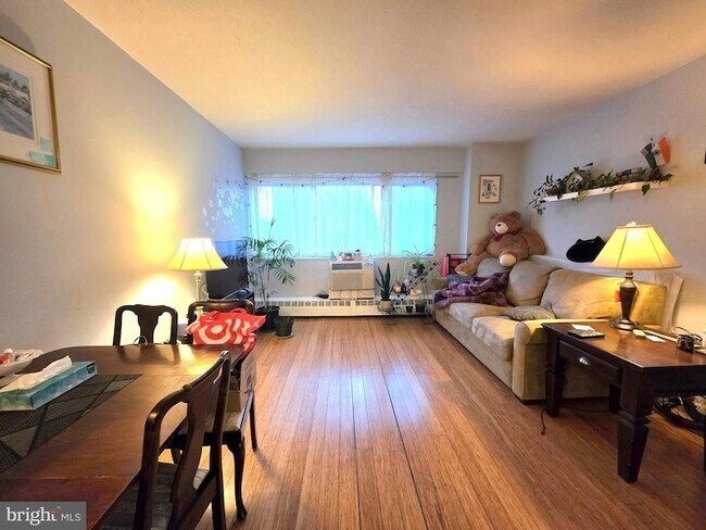 Foto del edificio - 2101-17-2117 Chestnut St