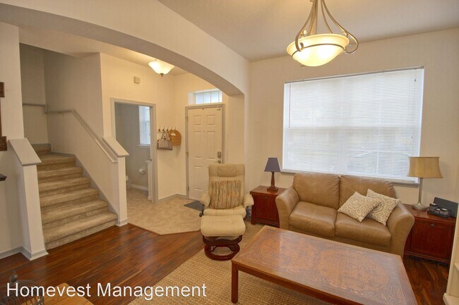 Building Photo - 3 br, 2.5 bath House - 1610 J Lawson Blvd