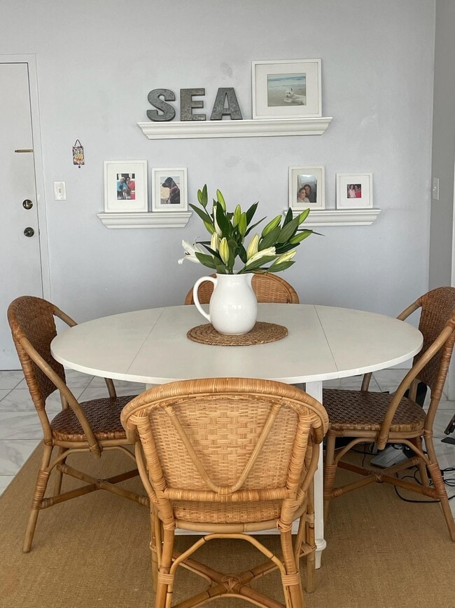 Building Photo - 2800 N Flagler Dr