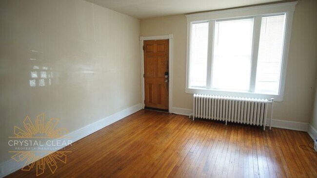 Foto del edificio - 416 McCabe Ave