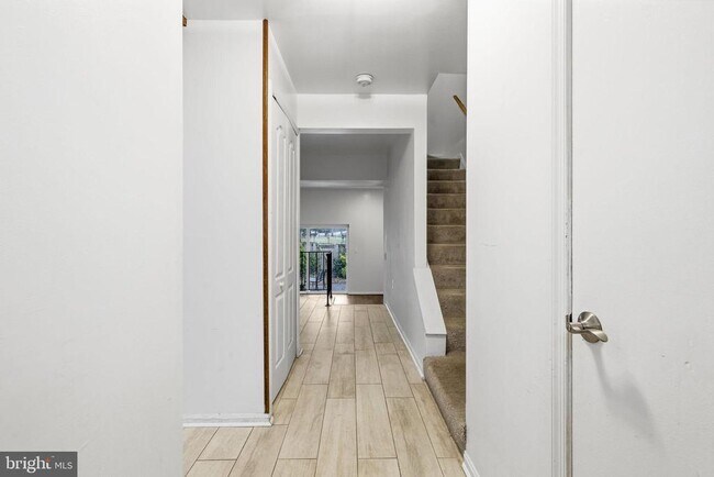 Foto del edificio - 11072 Berrypick Ln