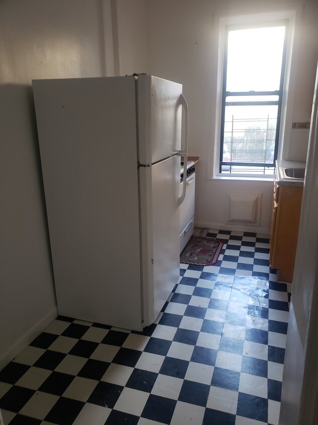 Foto principal - 3801 18th Ave