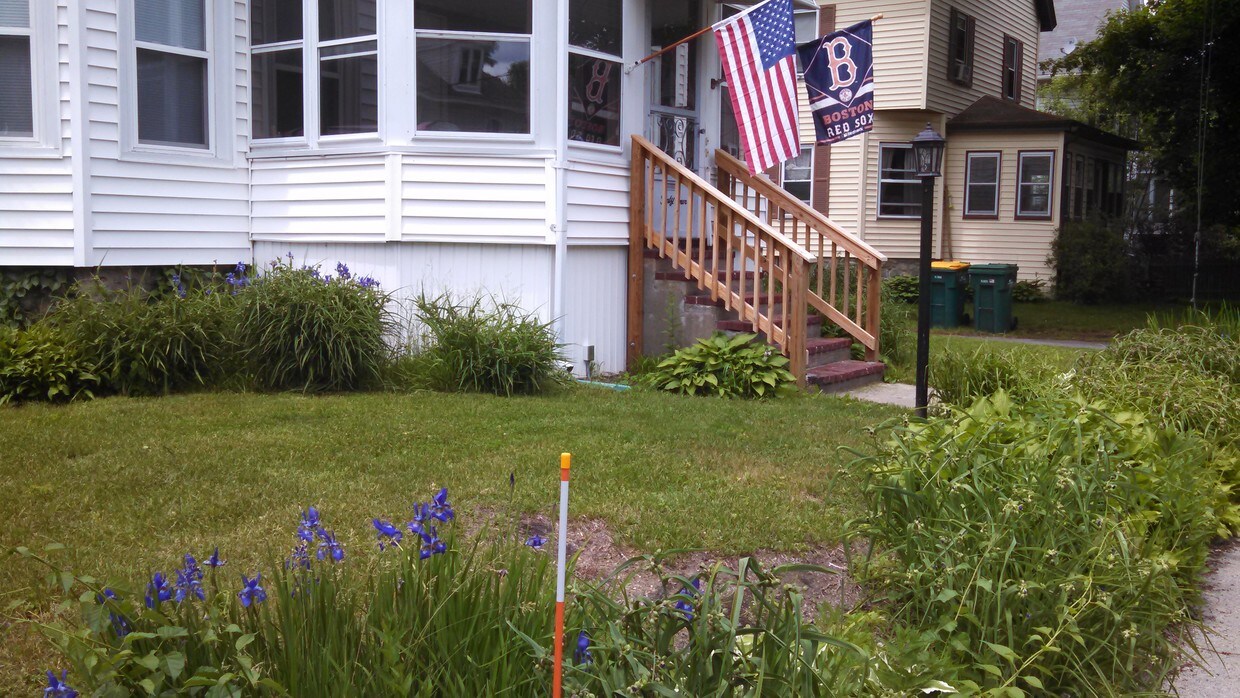 44 O'Neil St Unit 1, Hudson, MA 01749 Apartment for Rent in Hudson