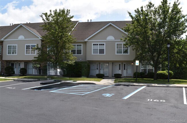 Foto del edificio - 1165 Maggie Rd