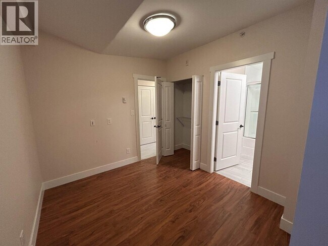 Photo du bâtiment - 191 E 11th Ave