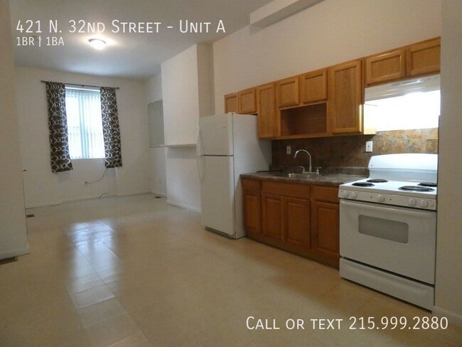 Building Photo - 421 N 32nd St