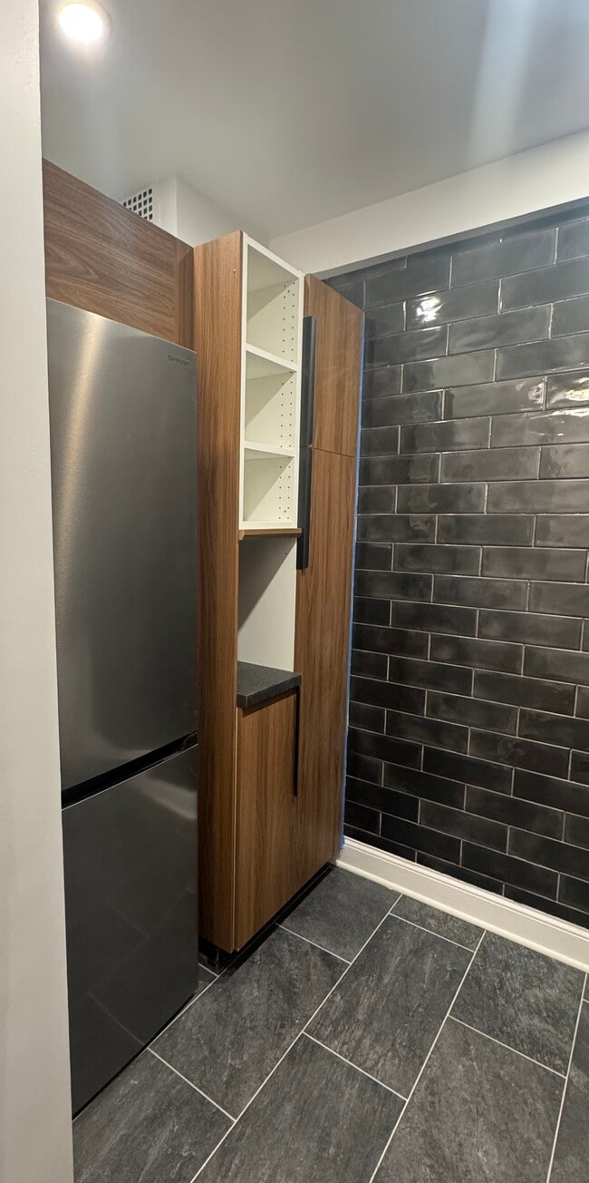 Foto del edificio - 140 E 56th St