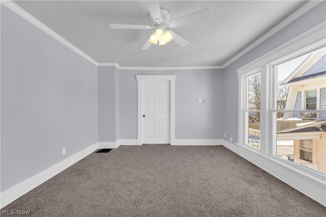 Building Photo - 1026 W Fourth St