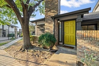 Building Photo - 1748 Ohlen Rd
