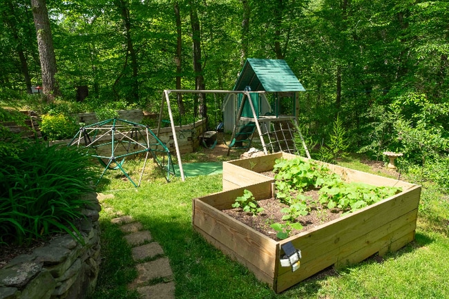 Building Photo - 26 Old Sturbridge Rd