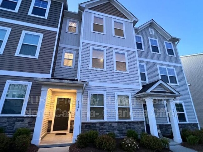 Building Photo - 4945 Southern Magnolia Dr