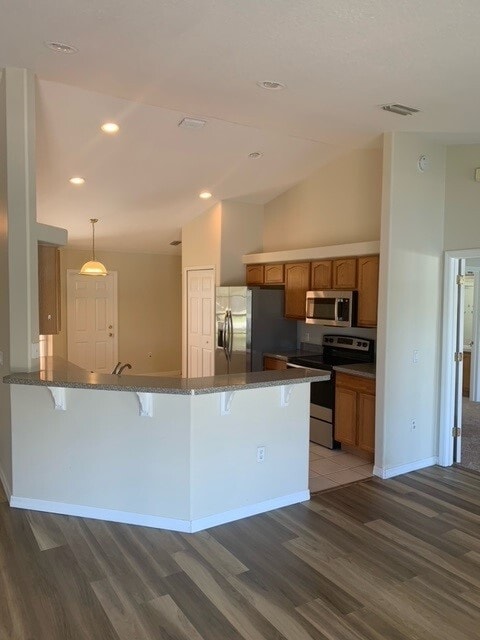 Building Photo - 4861 Zion Dr