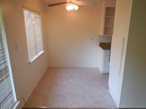 Building Photo - 2378 Sir Francis Drake Blvd