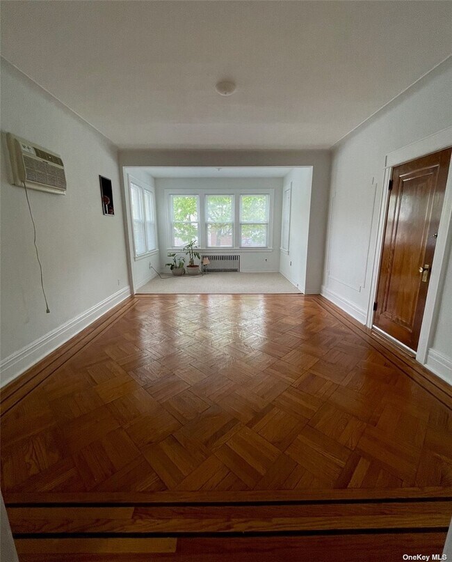 Foto del edificio - 78-38 84th St