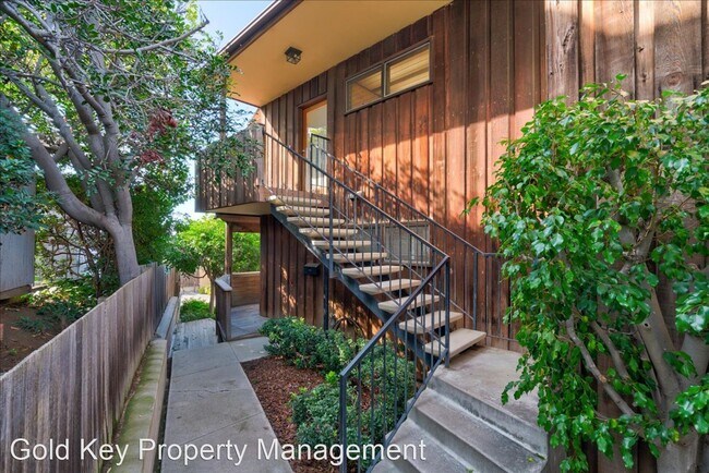 Foto del edificio - 2 br, 1.5 bath House - 3222 Horton Avenue