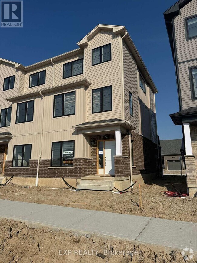 Building Photo - 428 Forman Ave