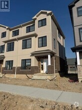 Building Photo - 428 Forman Ave