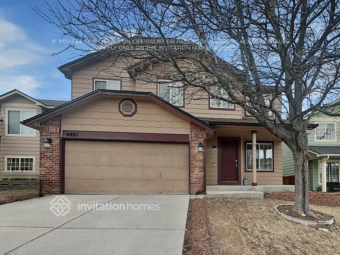 Foto principal - 4881 N Silverlace Dr