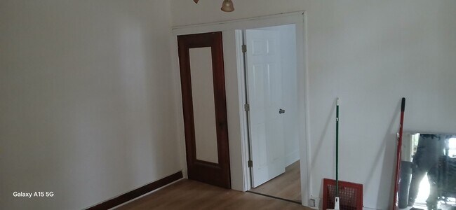 Foto del edificio - 544 Cherry St