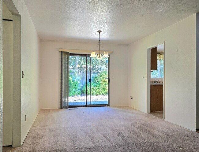 Foto del edificio - 9033 244th St SW