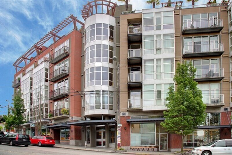 Primary Photo - 303 E Pike St