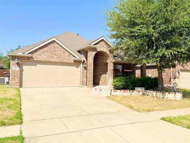 Building Photo - 112 Rustic Oak Ln