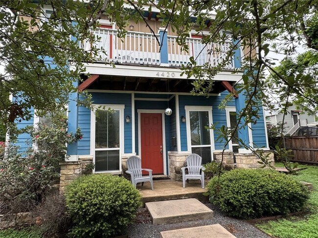 Foto del edificio - 4420 Red River St