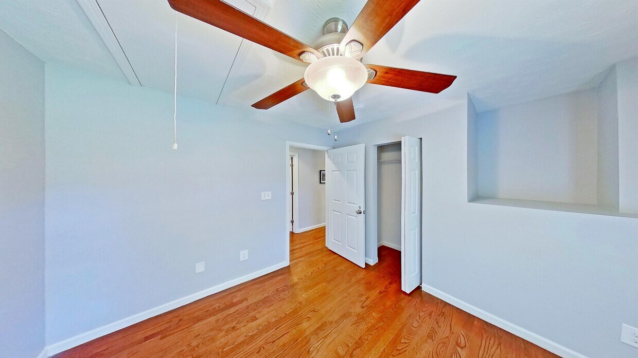 4959 Dantel Way Unit BEDROOM 2A, Stone Mountain, GA 30083 Room for