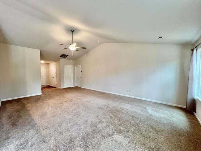 Foto del edificio - Charming 3BD, 2BA Zebulon Home in a Quiet HOA Community with Amenities