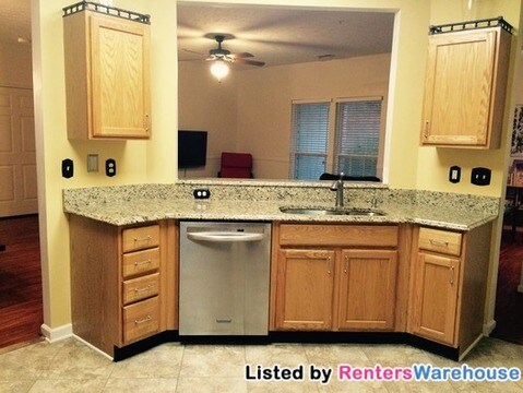 Fotografía del edificio - 2412 Chestnut Terrace Ct