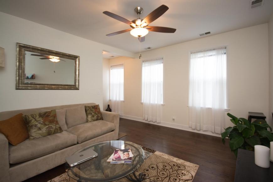 Foto principal - 3 bedroom in Chicago IL 60614