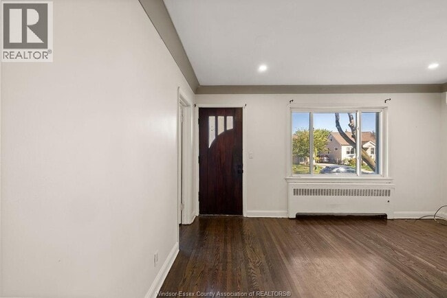 Photo du bâtiment - 1851 Hickory Rd