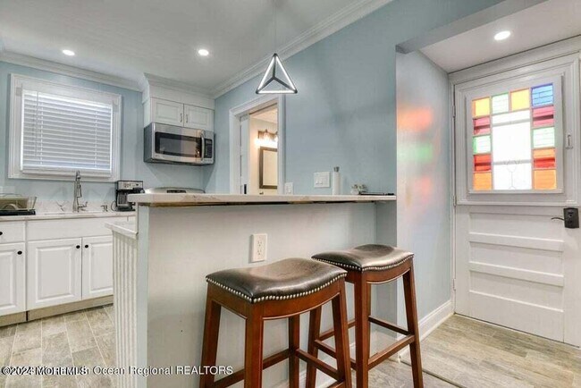 Foto del edificio - 37 Pitman Ave