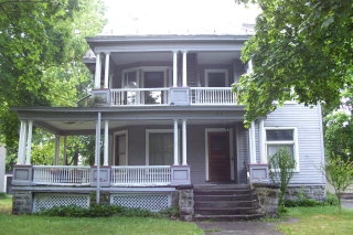 Foto principal - 509 W Church St