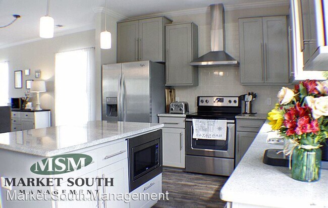 Building Photo - 3 br, 2.5 bath House - 110 Cockle Shell Road