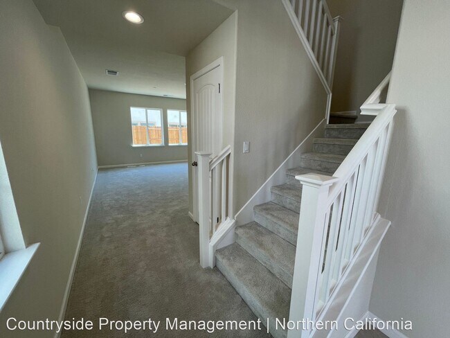 Foto del edificio - 4 br, 2.5 bath House - 2408 Chandon Circle