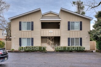 Building Photo - 4014 Wheeler Woods Rd