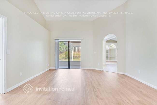 Foto del edificio - 2621 Alclobe Cir