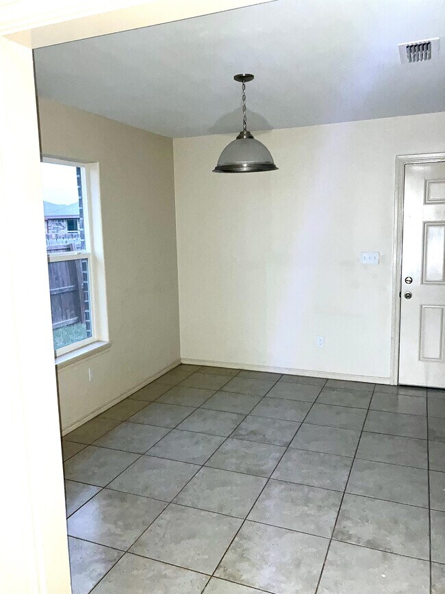 Foto del edificio - 1405 Adela Dr