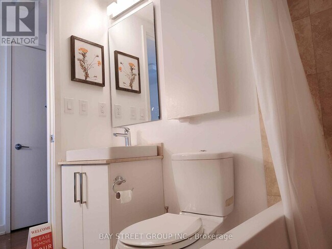 Photo du bâtiment - 12 York St