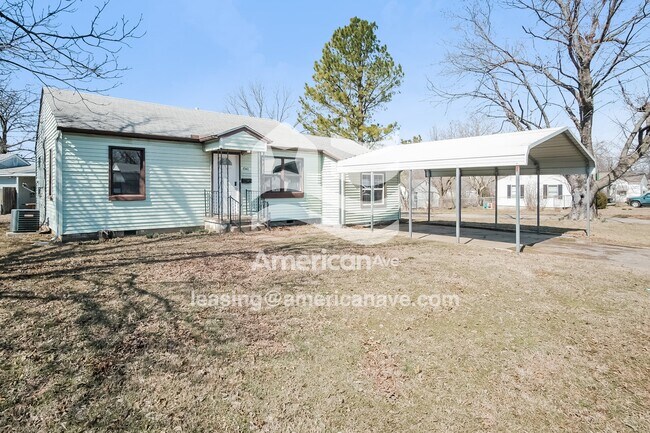 Foto del edificio - 4540 S 31st W Ave