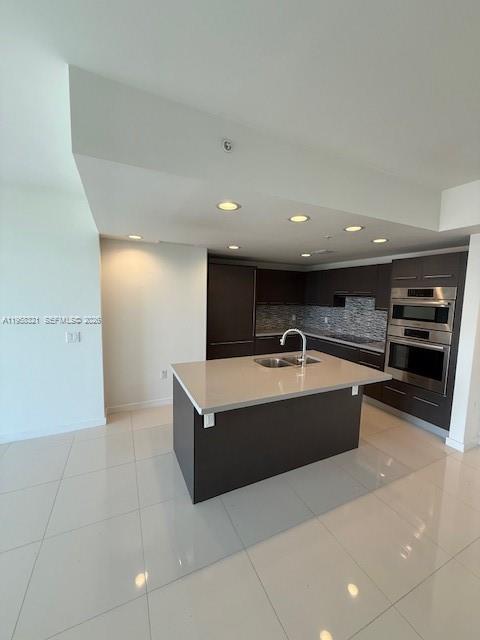 Foto del edificio - 7875 NW 107th Ave