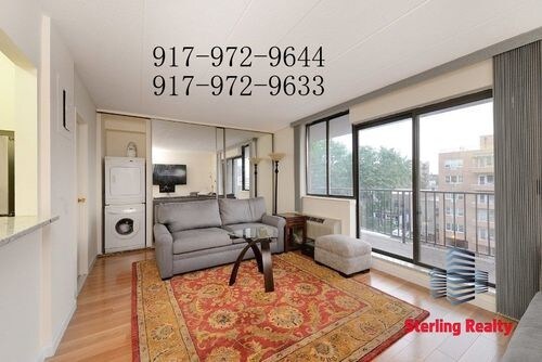 Foto principal - 23-19 30th Rd